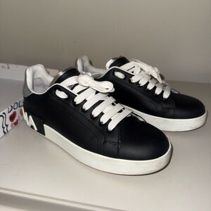 Dolce & Gabbana Men's Black and White Sneakers